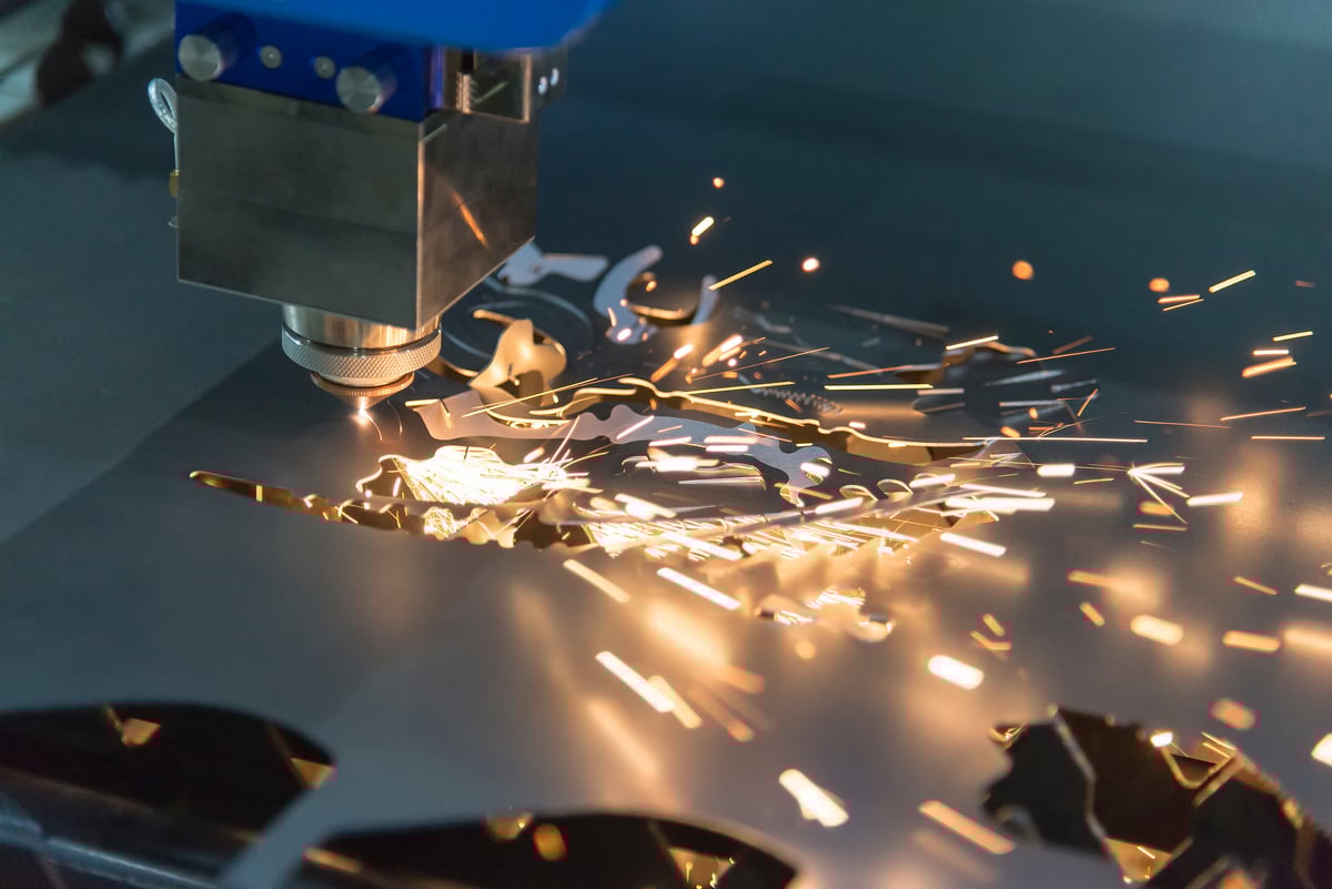 The fiber laser cutting machine